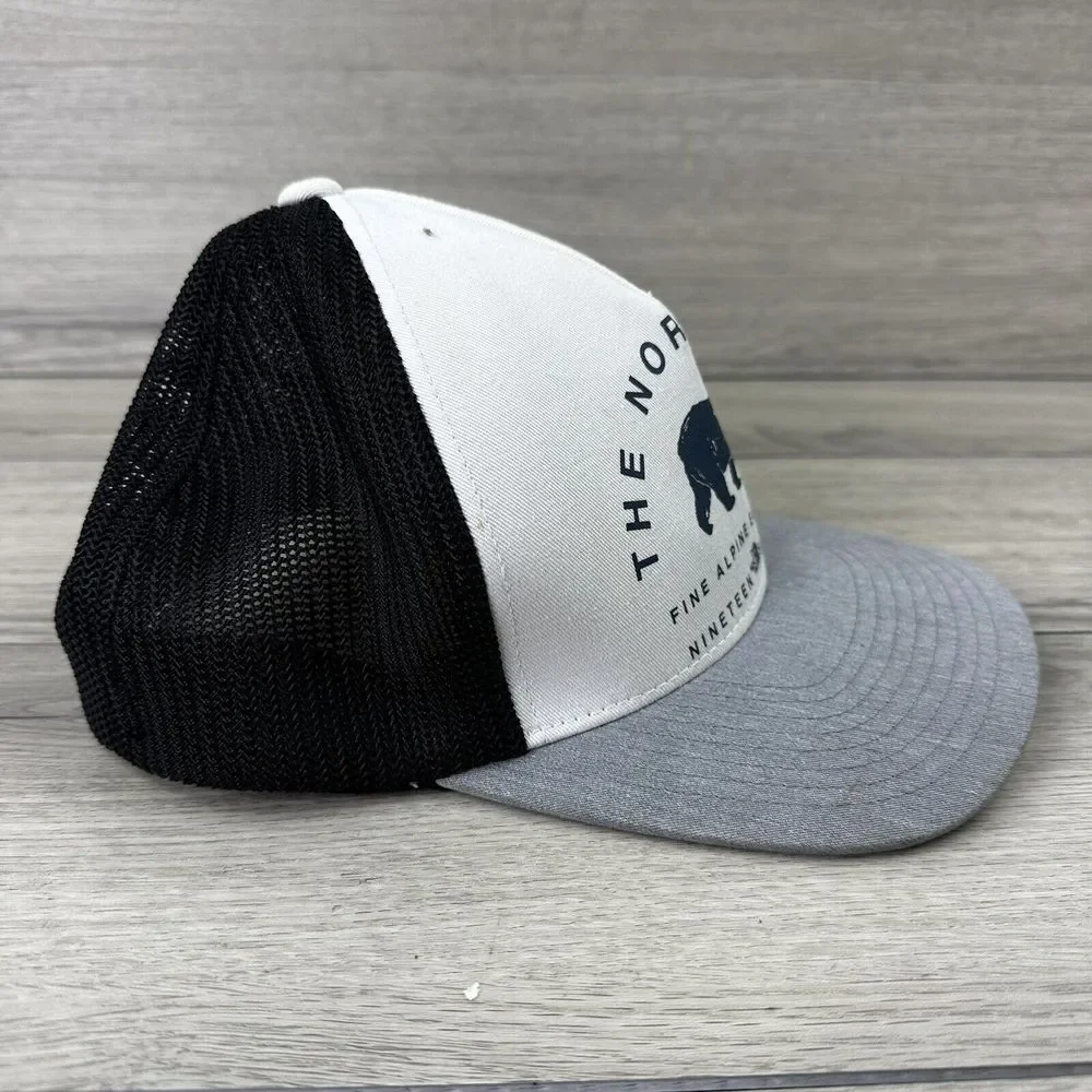 The North Face Snapback Hat Unisex One Size White Gray Mesh Back‎ Cotton